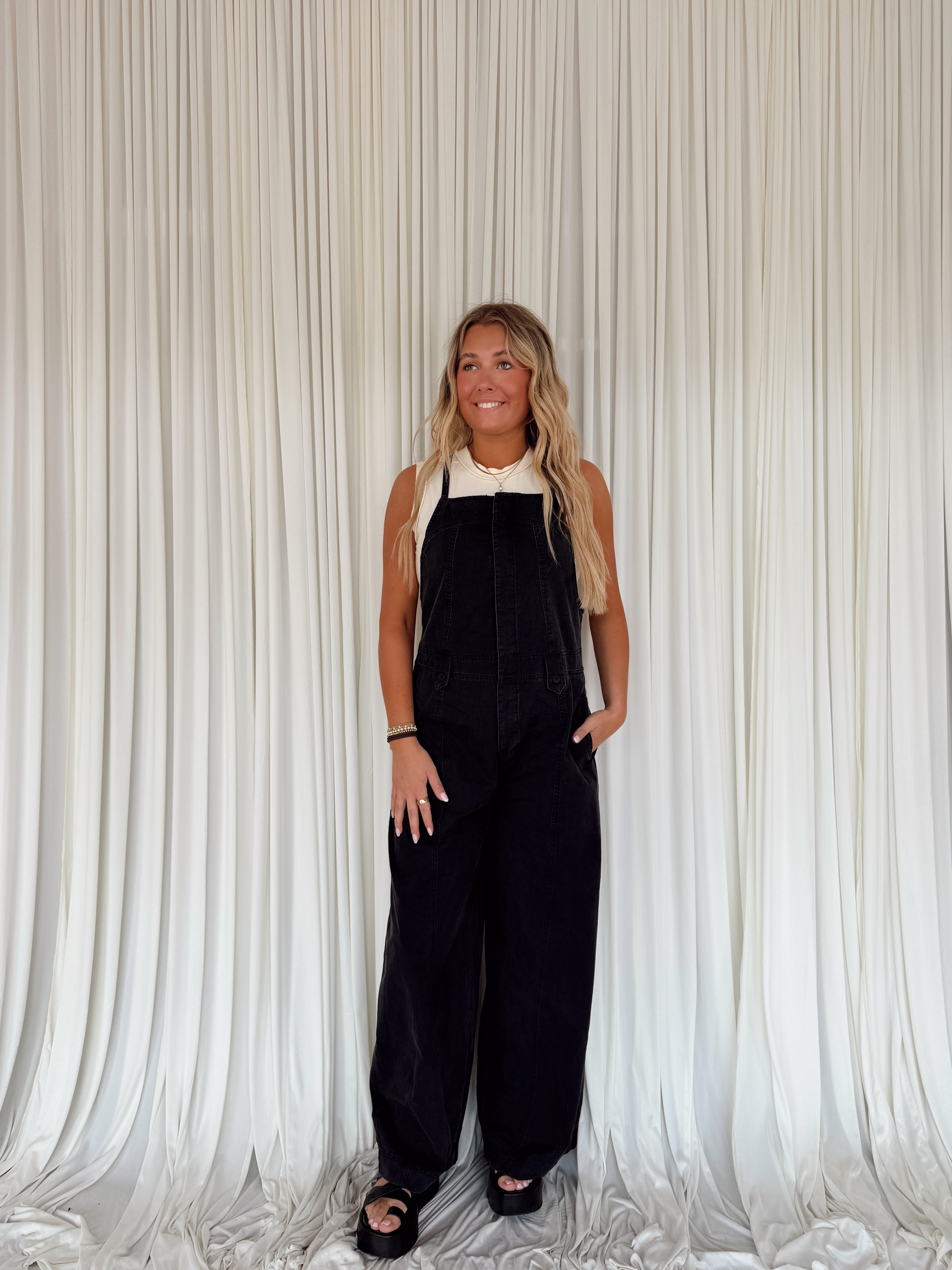 Mineral Washed Sleeveless Jumpsuit – Seven & James