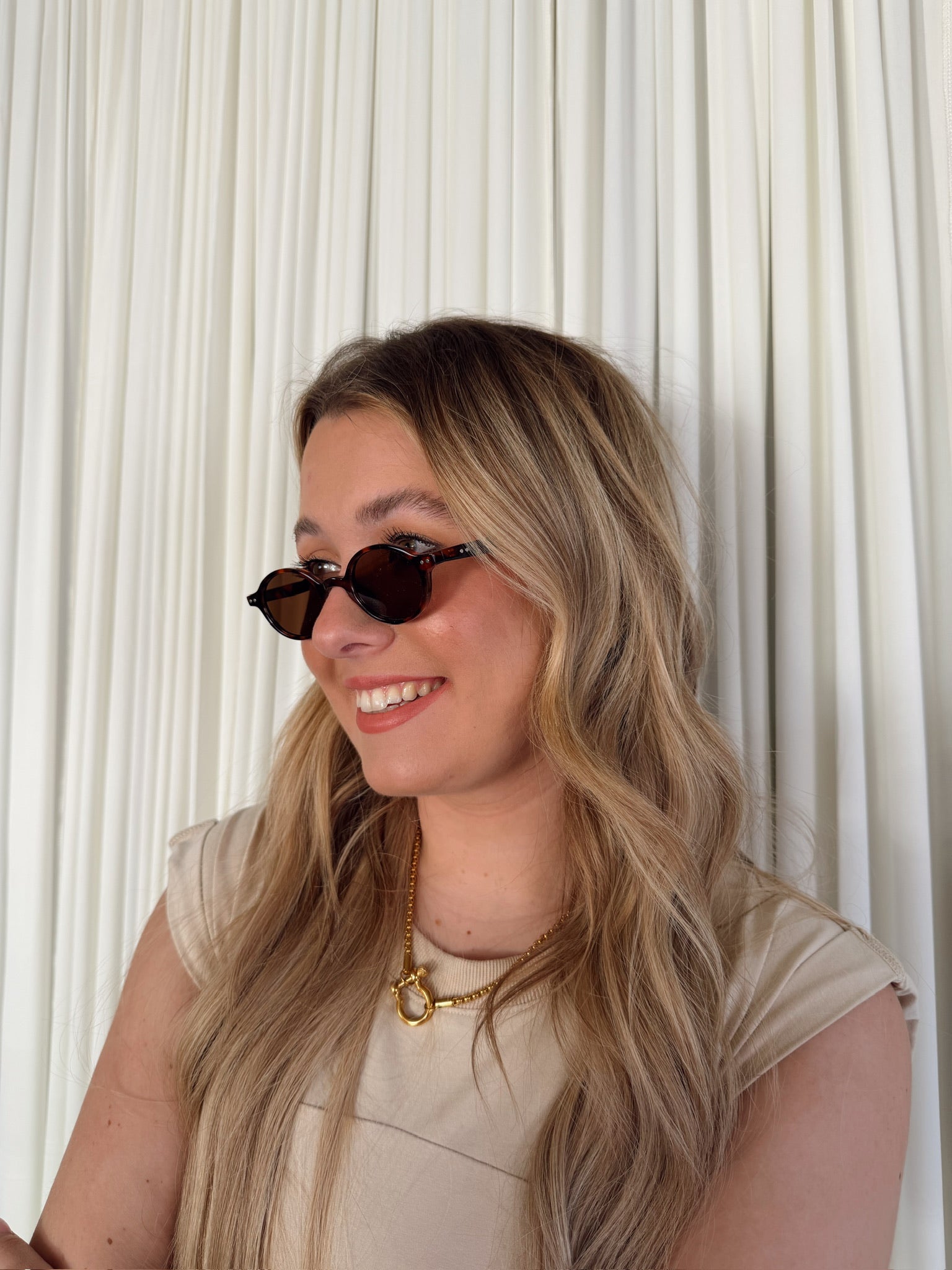 Oval Lens Sunglasses