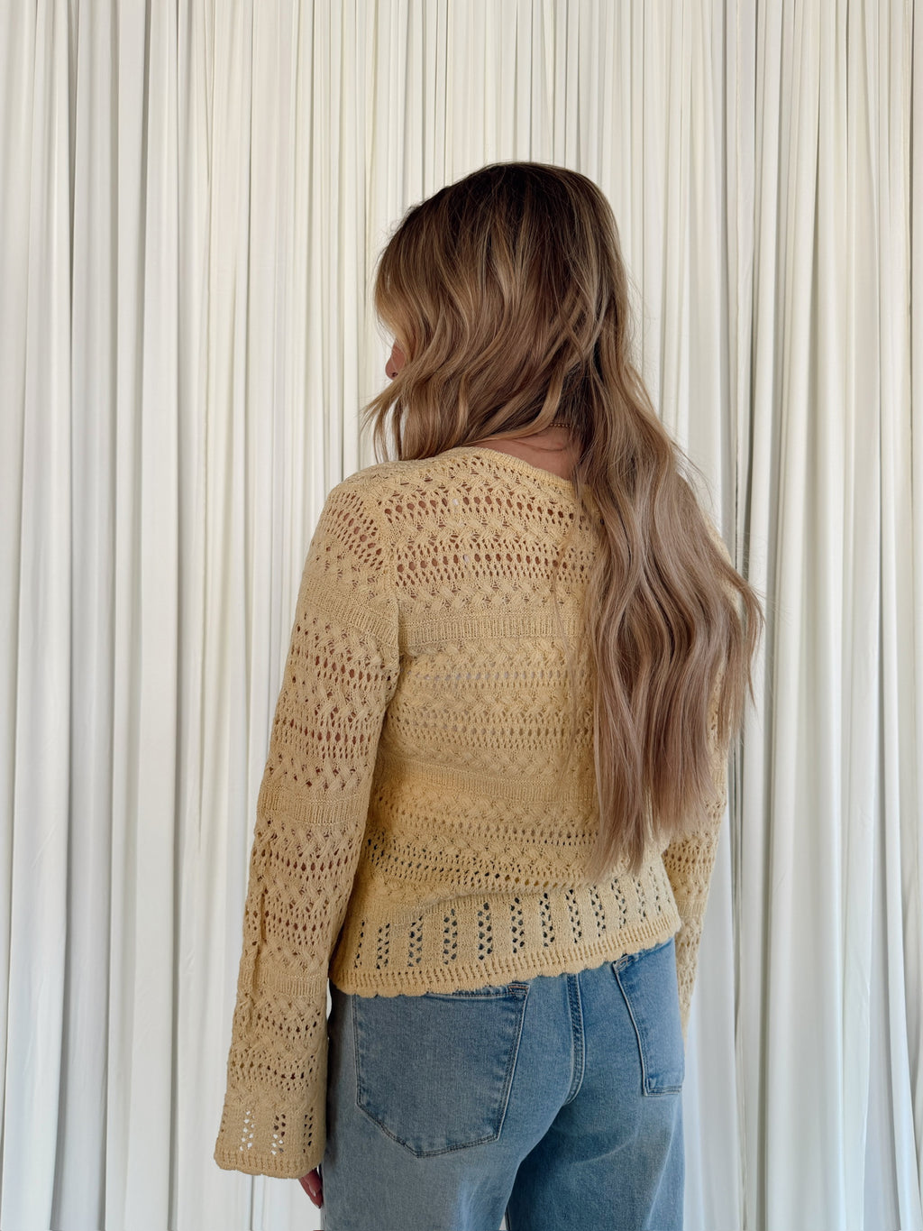 Cropped Long Sleeve Tie Top