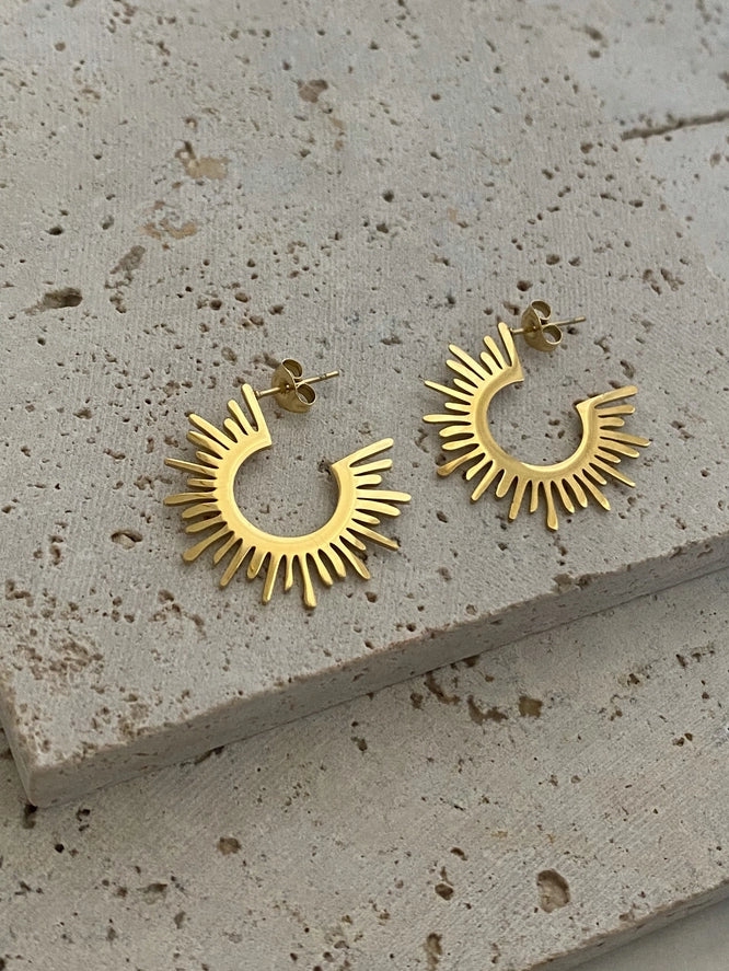 Ray Hoop Dangle Earrings