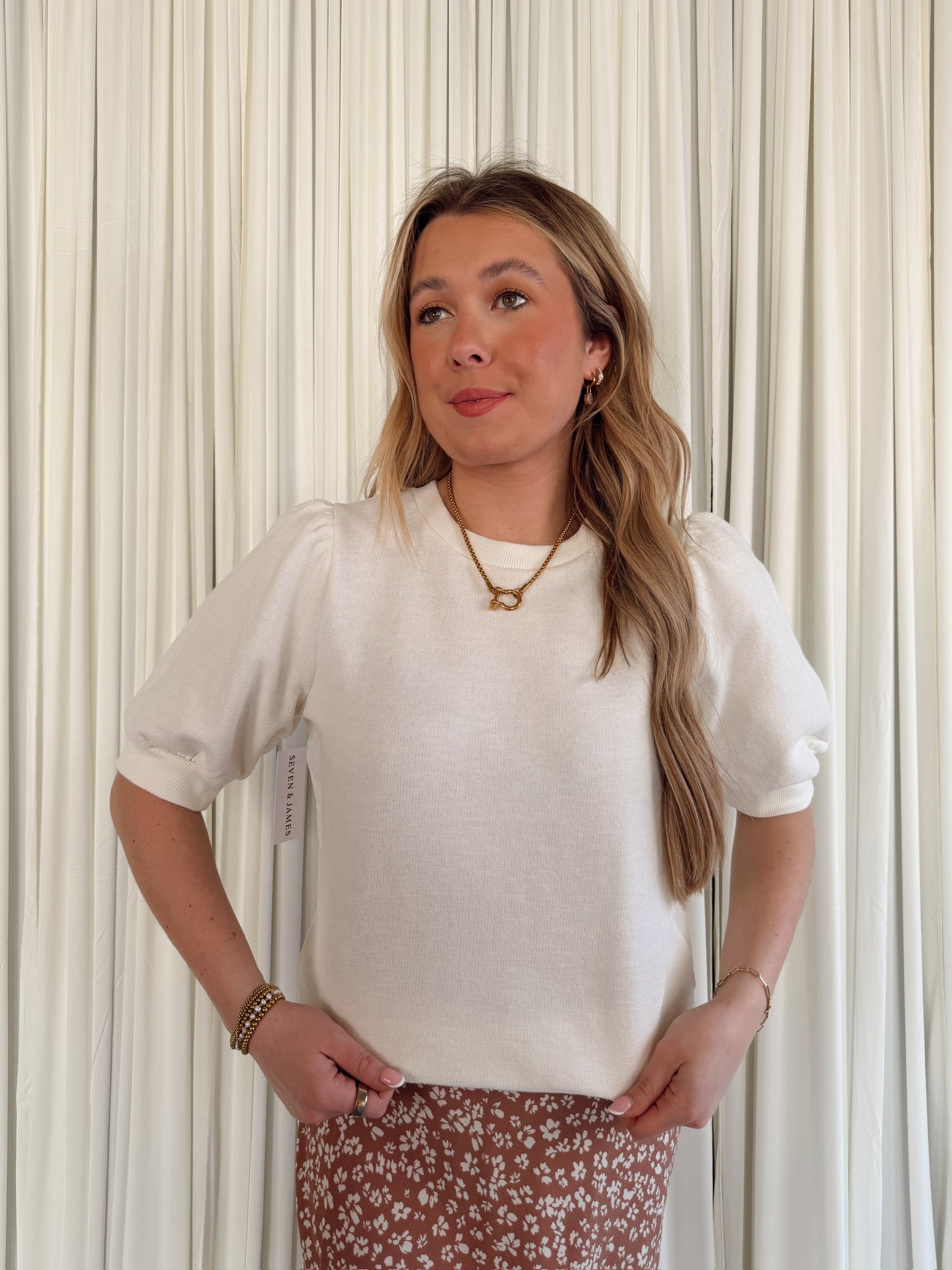 Puff Sleeve Crew Neck Top