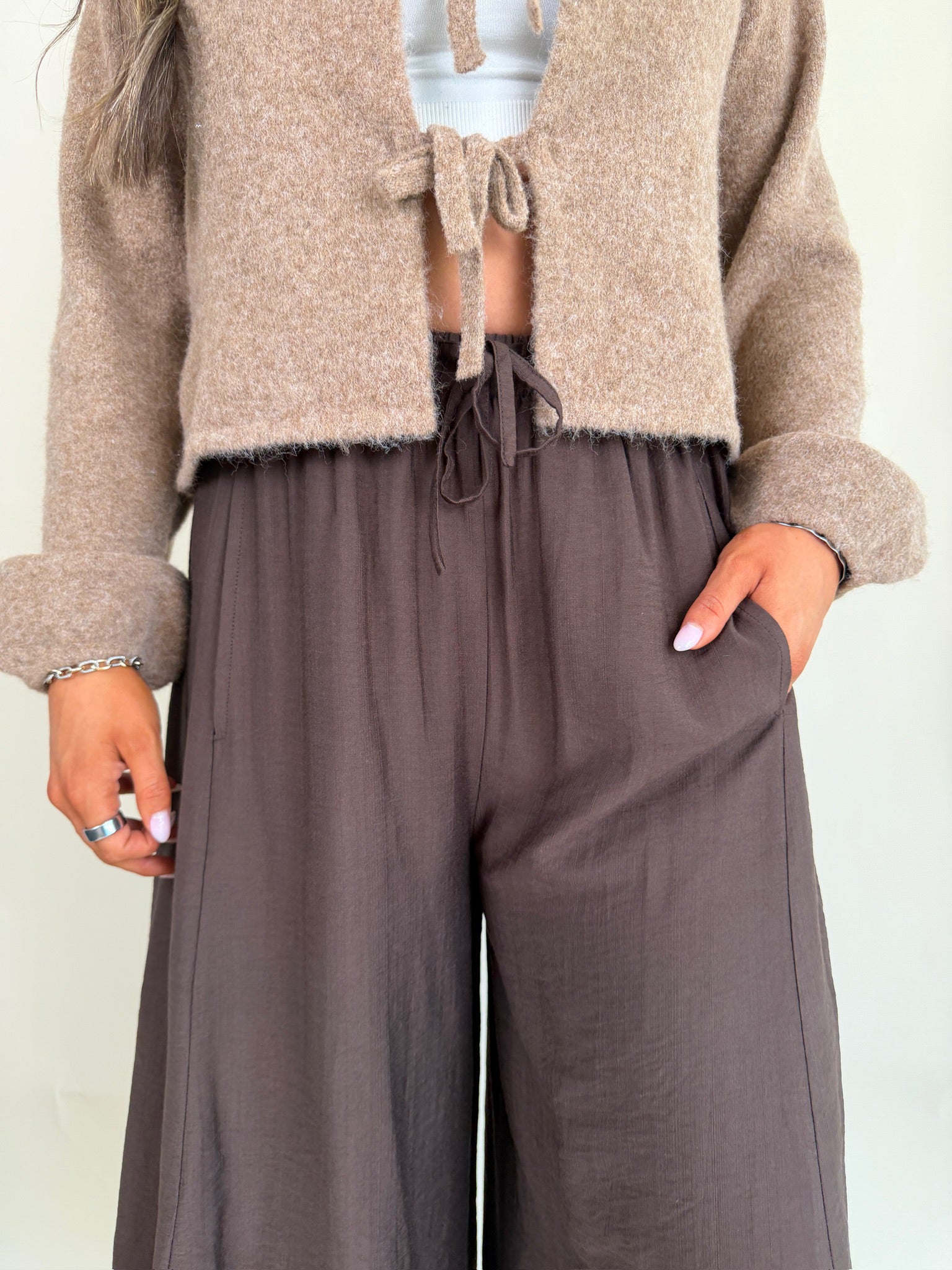 Barrel Fit Pants with Lace Trim
