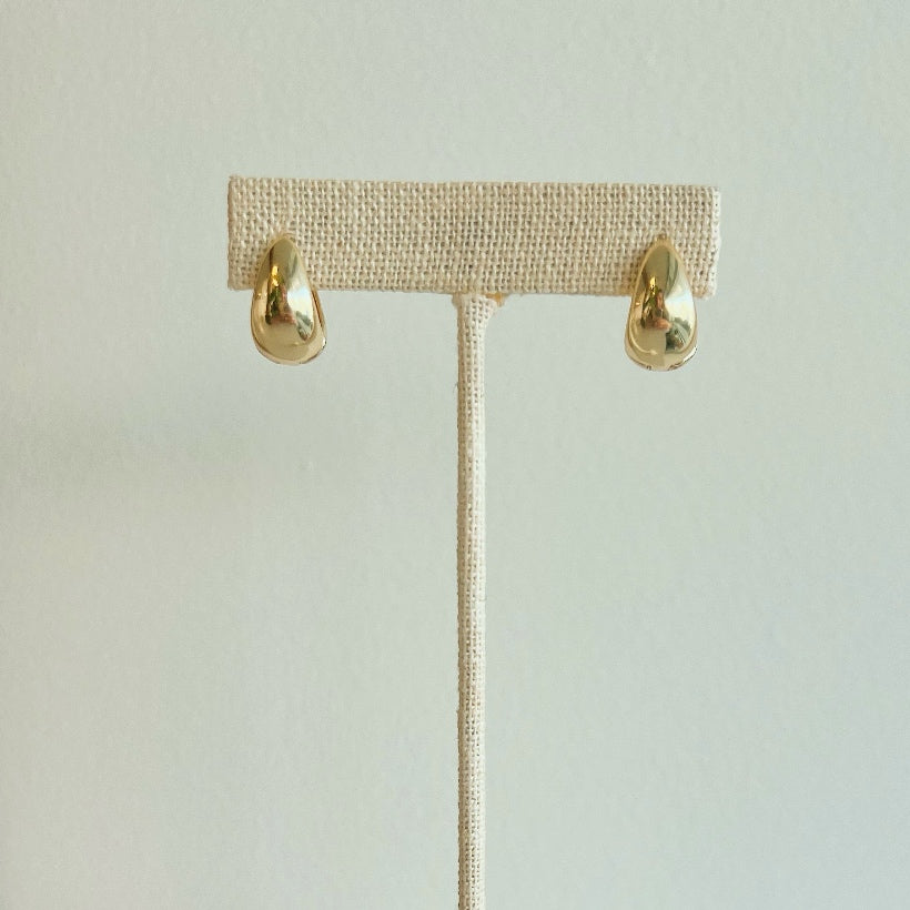 Lizzie Teardrop Hoop Earrings Gold Filled