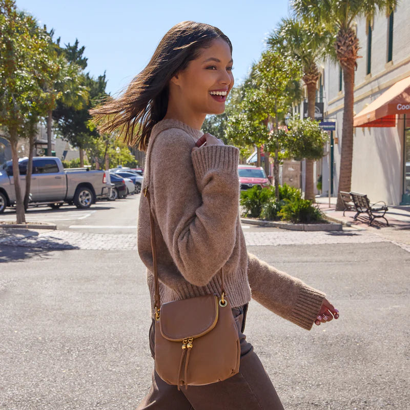 Fern Zip-Flap Crossbody - Pebbled Leather | Timber Brown