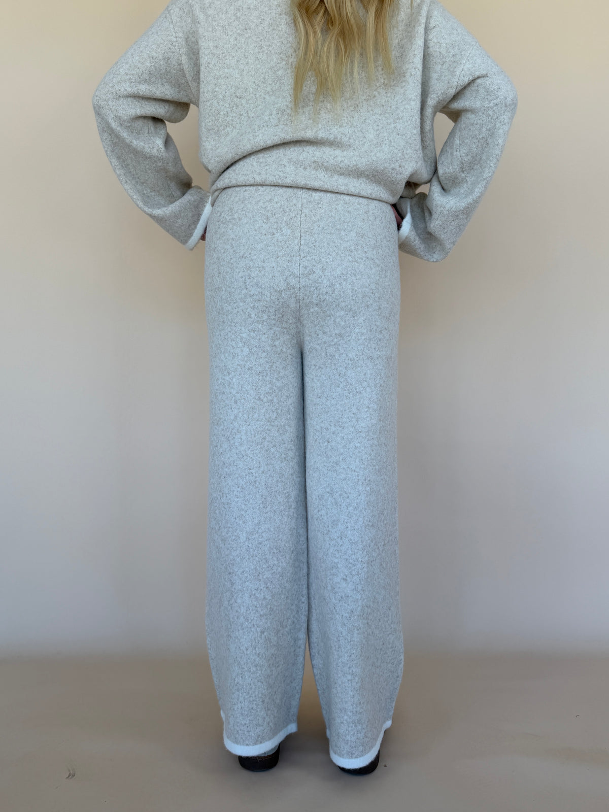 Contrast Trim Knit Pants