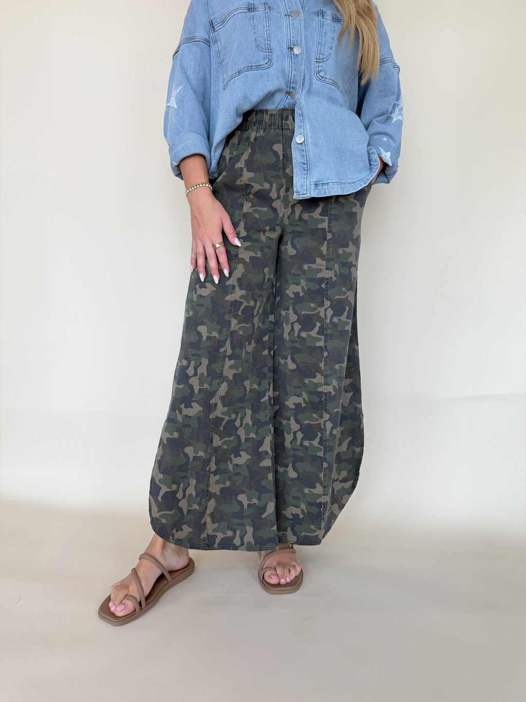 Tulip Washed Camo Relaxed Fit Jean