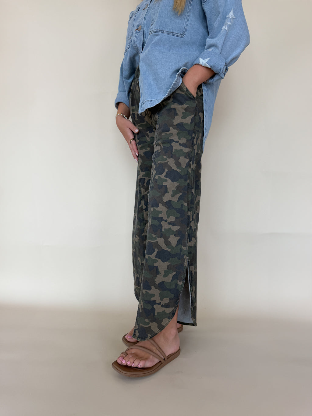 Tulip Washed Camo Relaxed Fit Jean