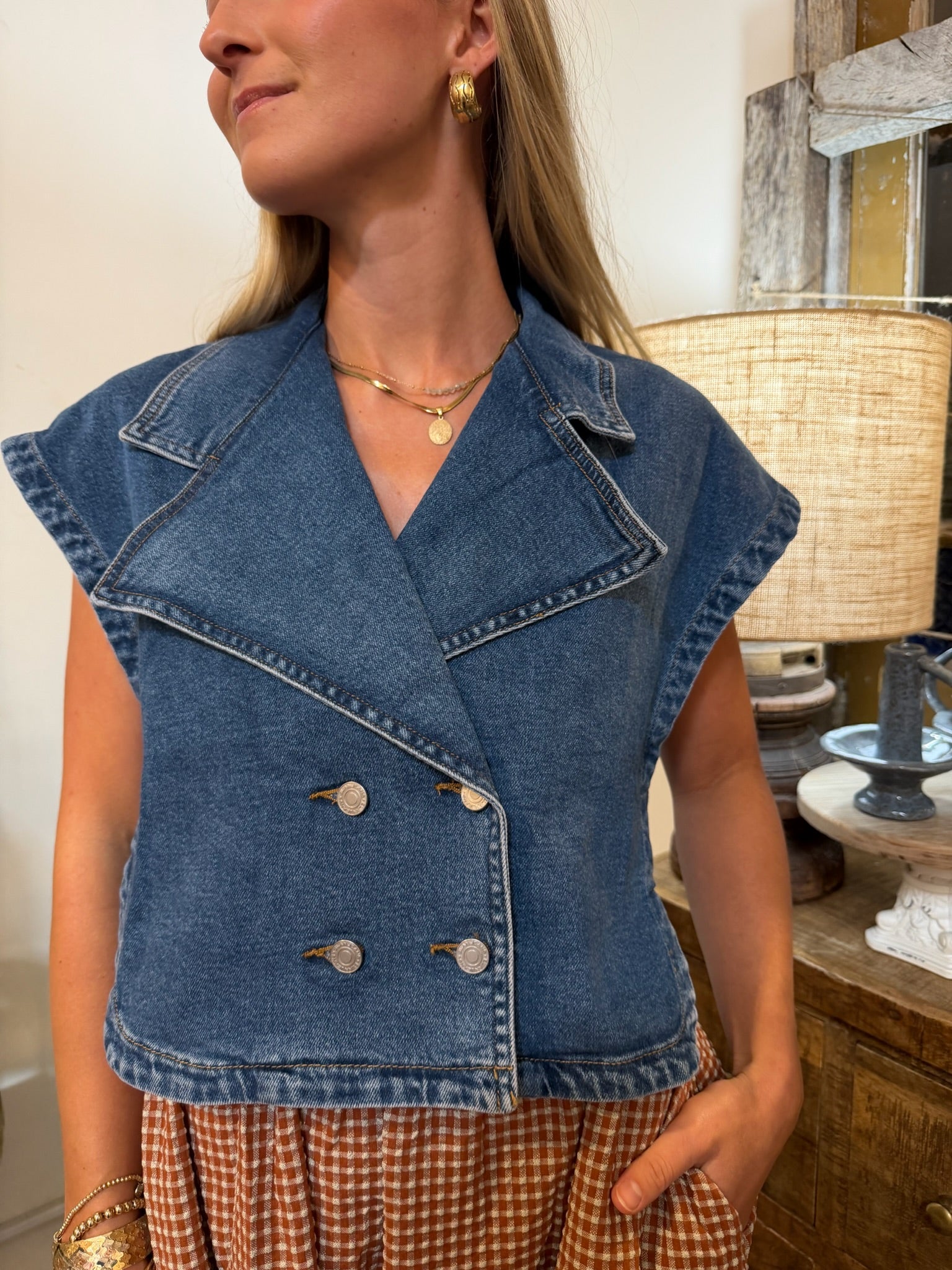 Double Button Vest