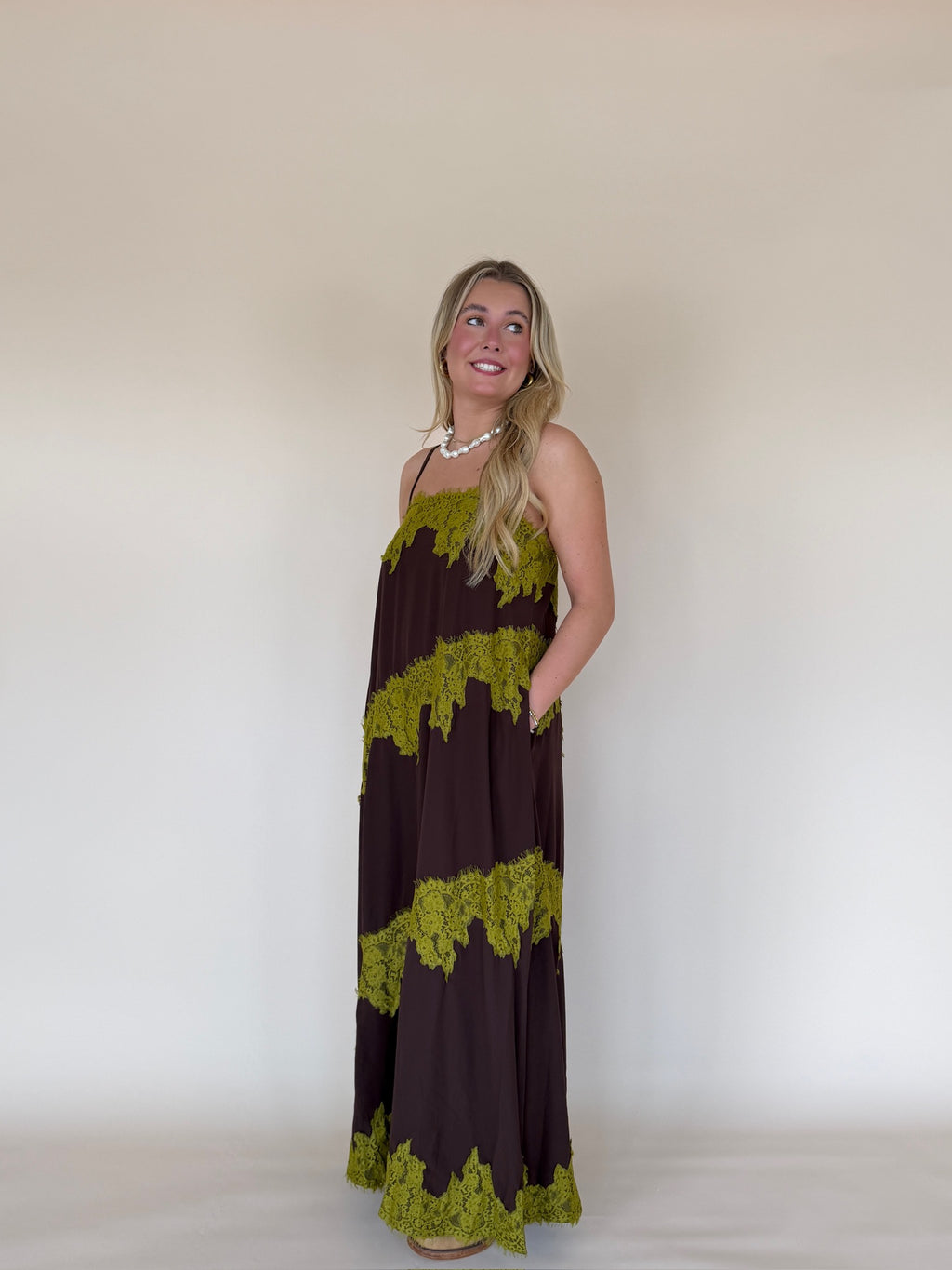 Lace Trim Detail Maxi Dress
