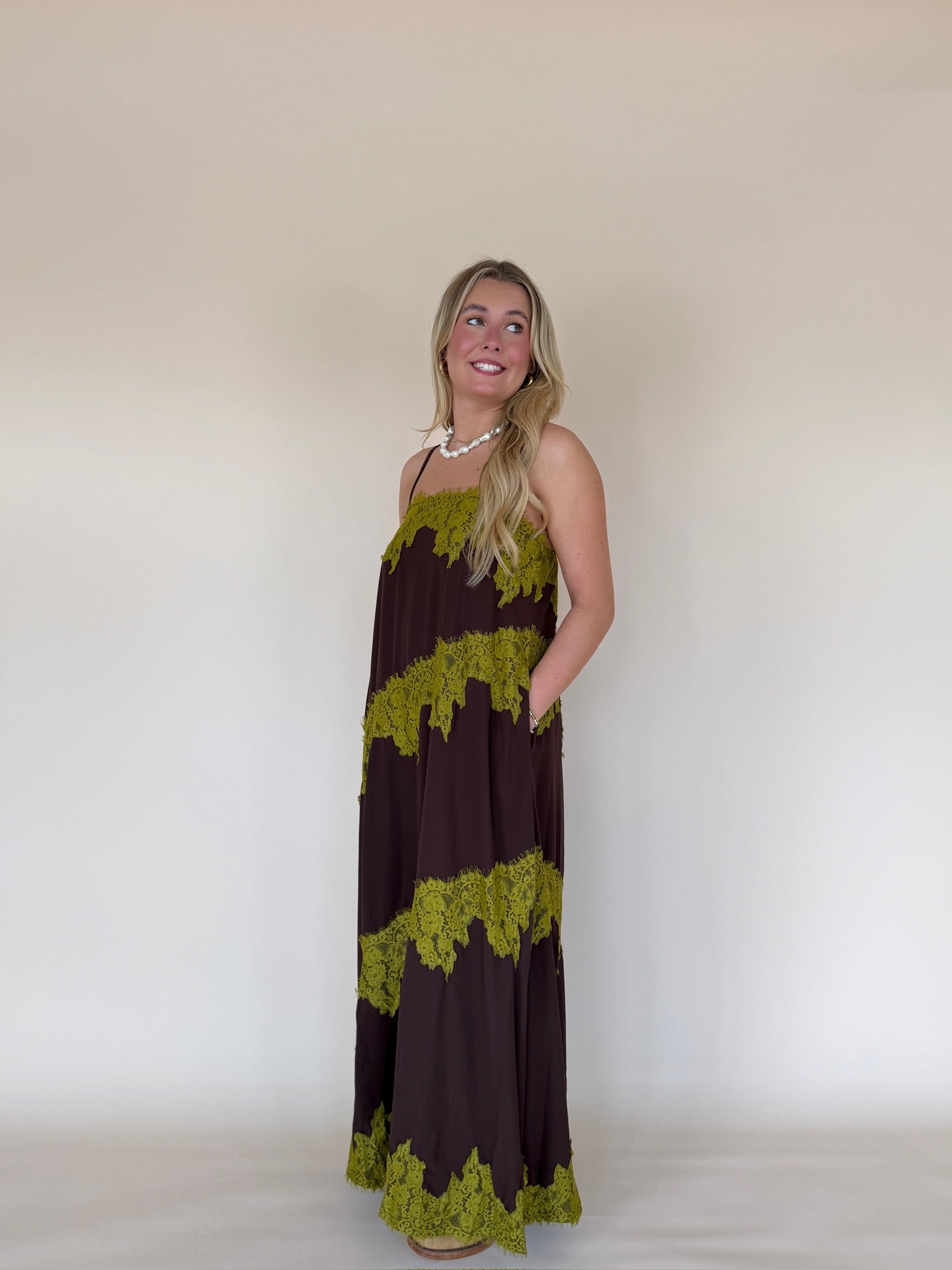 Lace Trim Detail Maxi Dress