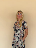 Floral Pintuck Pleat Midi Dress