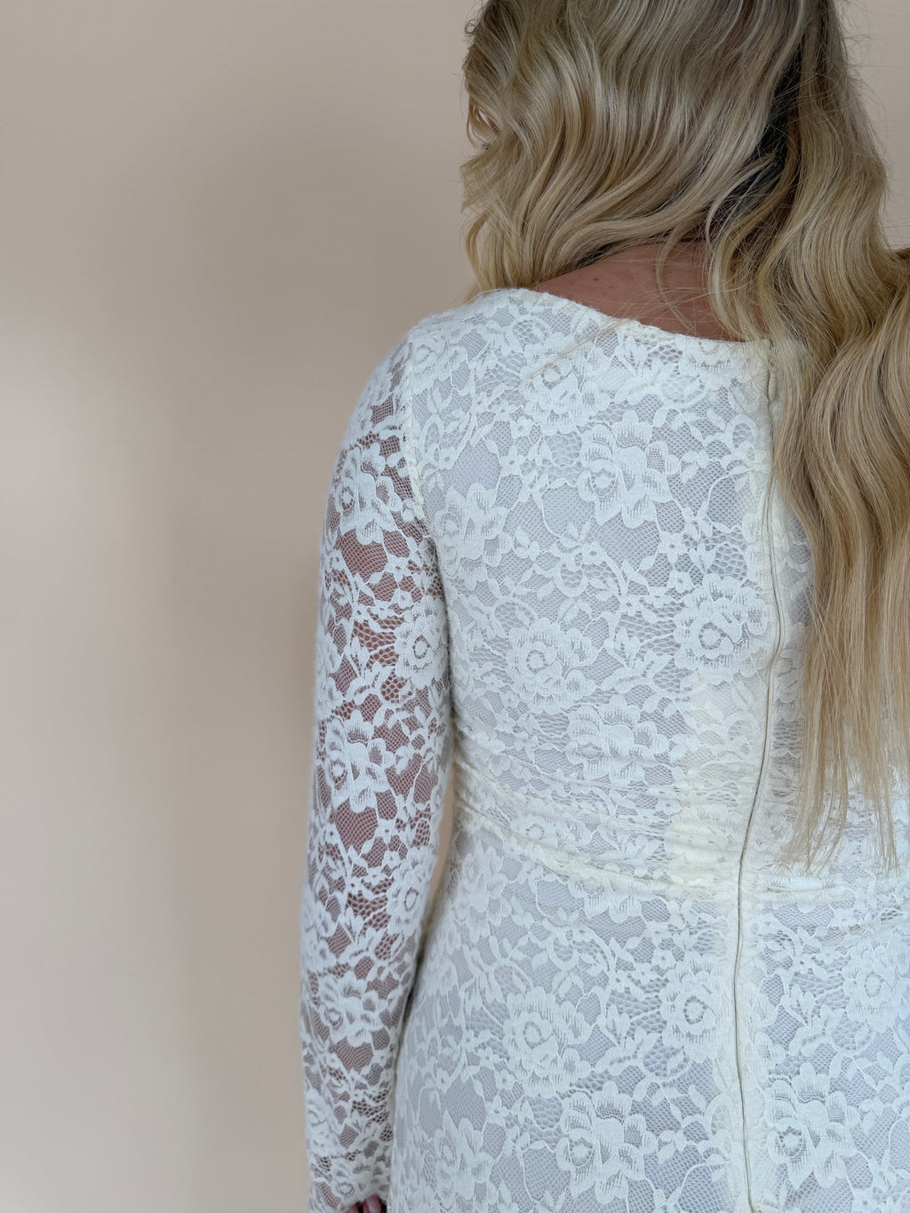 Lace Keyhole Maxi Dress