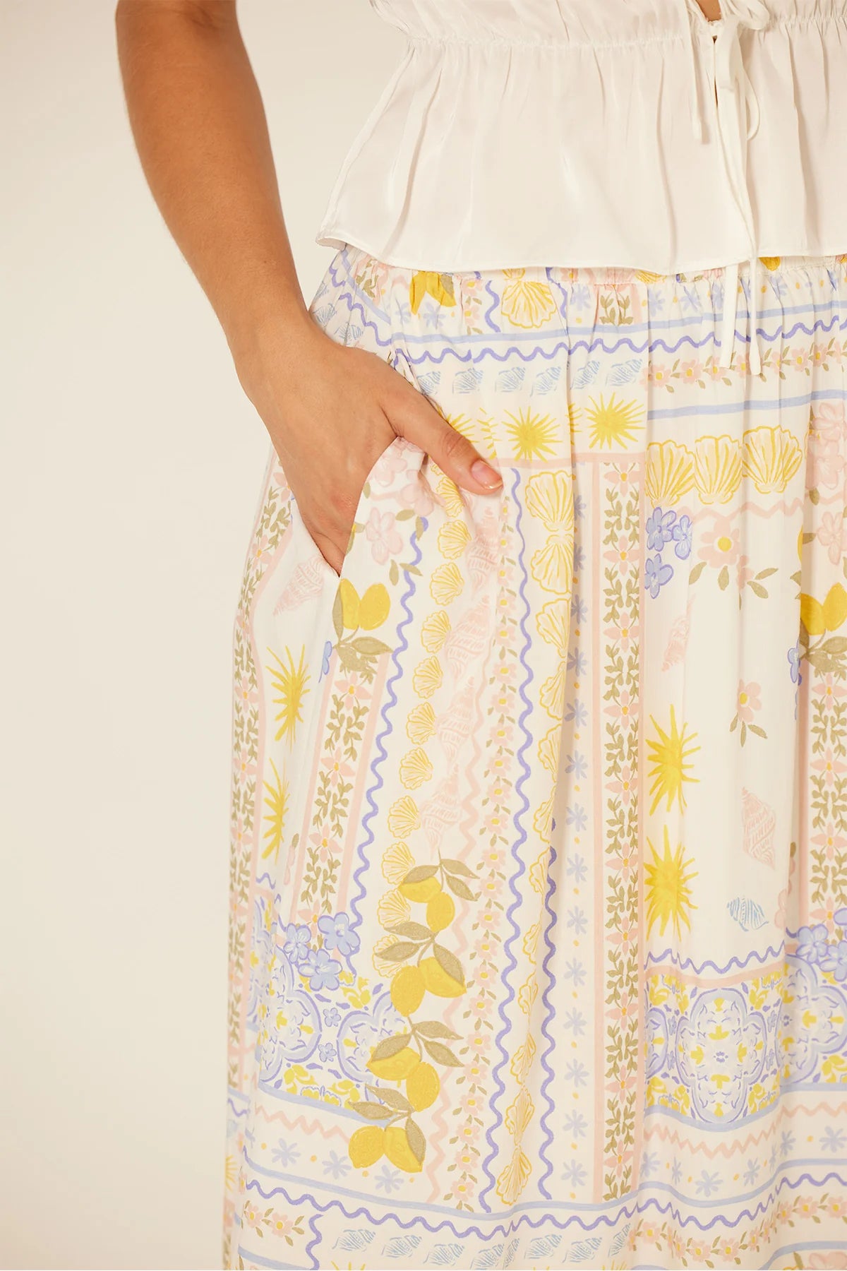 The Landa Skirt