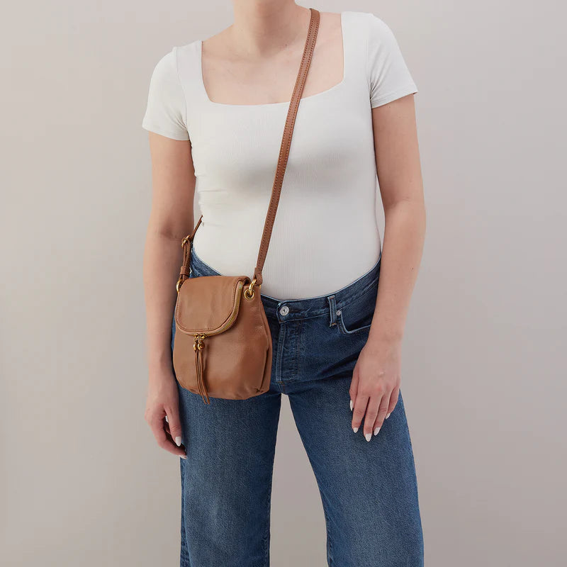 Fern Zip-Flap Crossbody - Pebbled Leather | Timber Brown