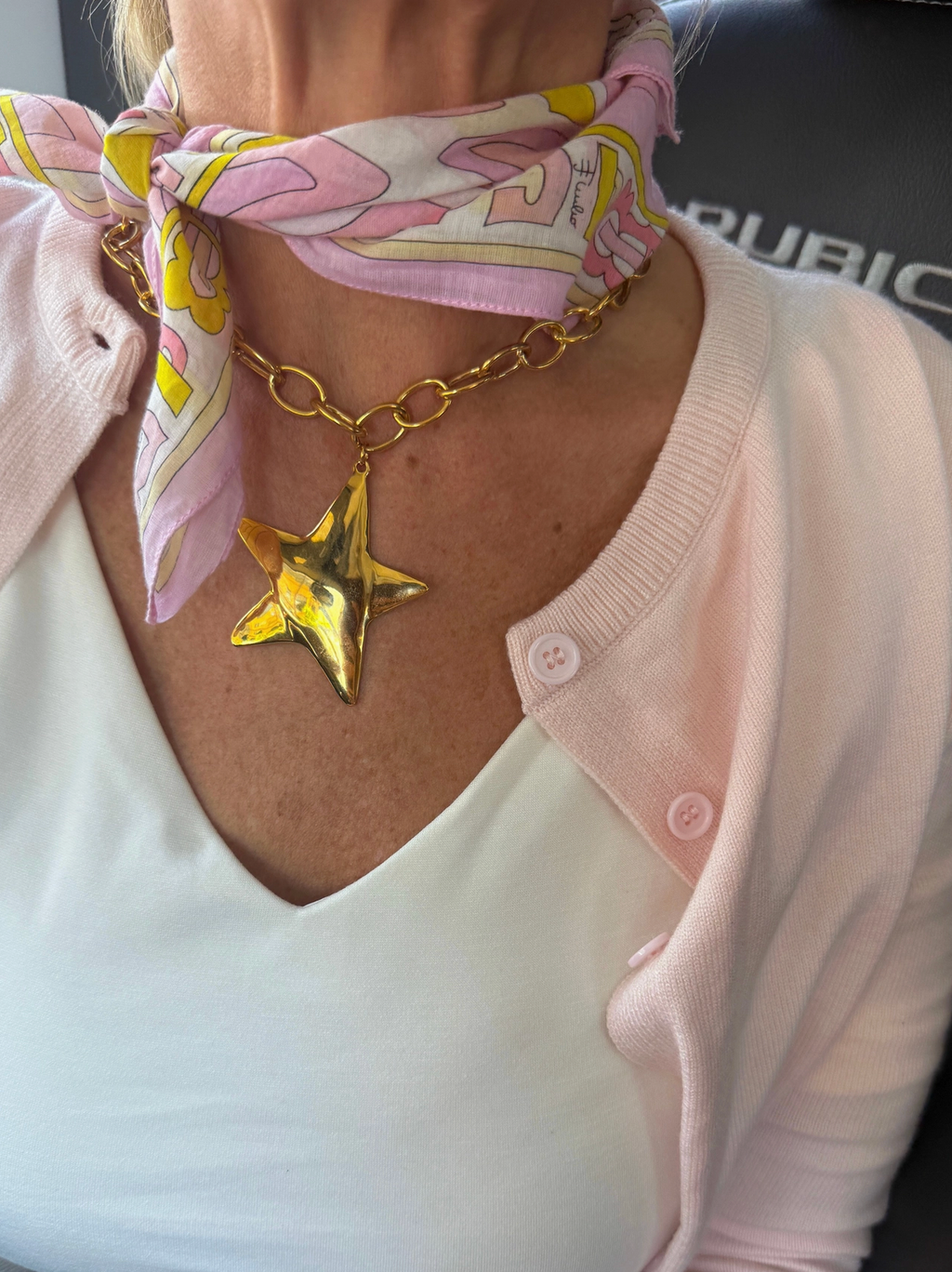 Star Necklace Gold