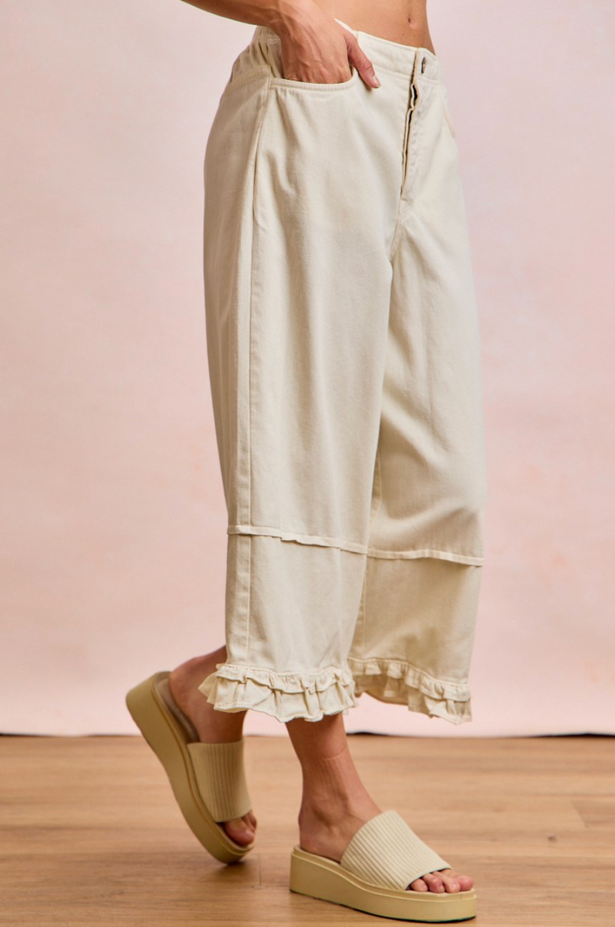 Mid Rise Ruffled Jeans