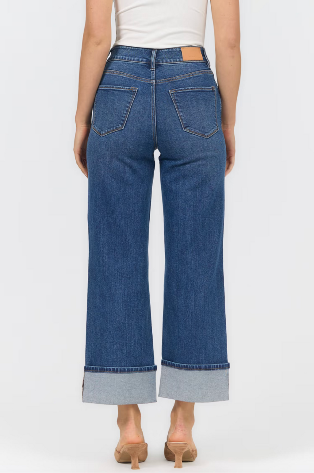 Lily Straight Leg Jean