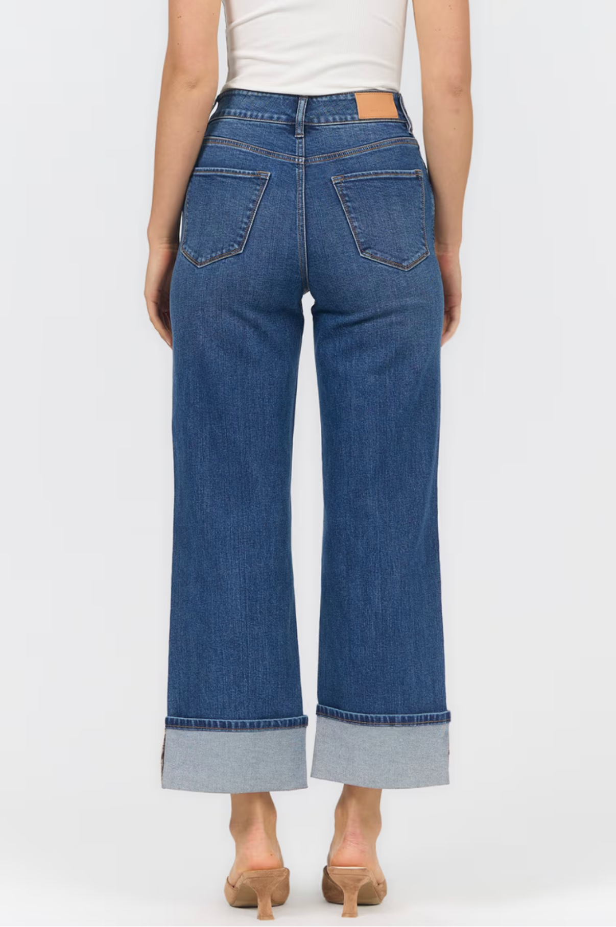 Lily Straight Leg Jean