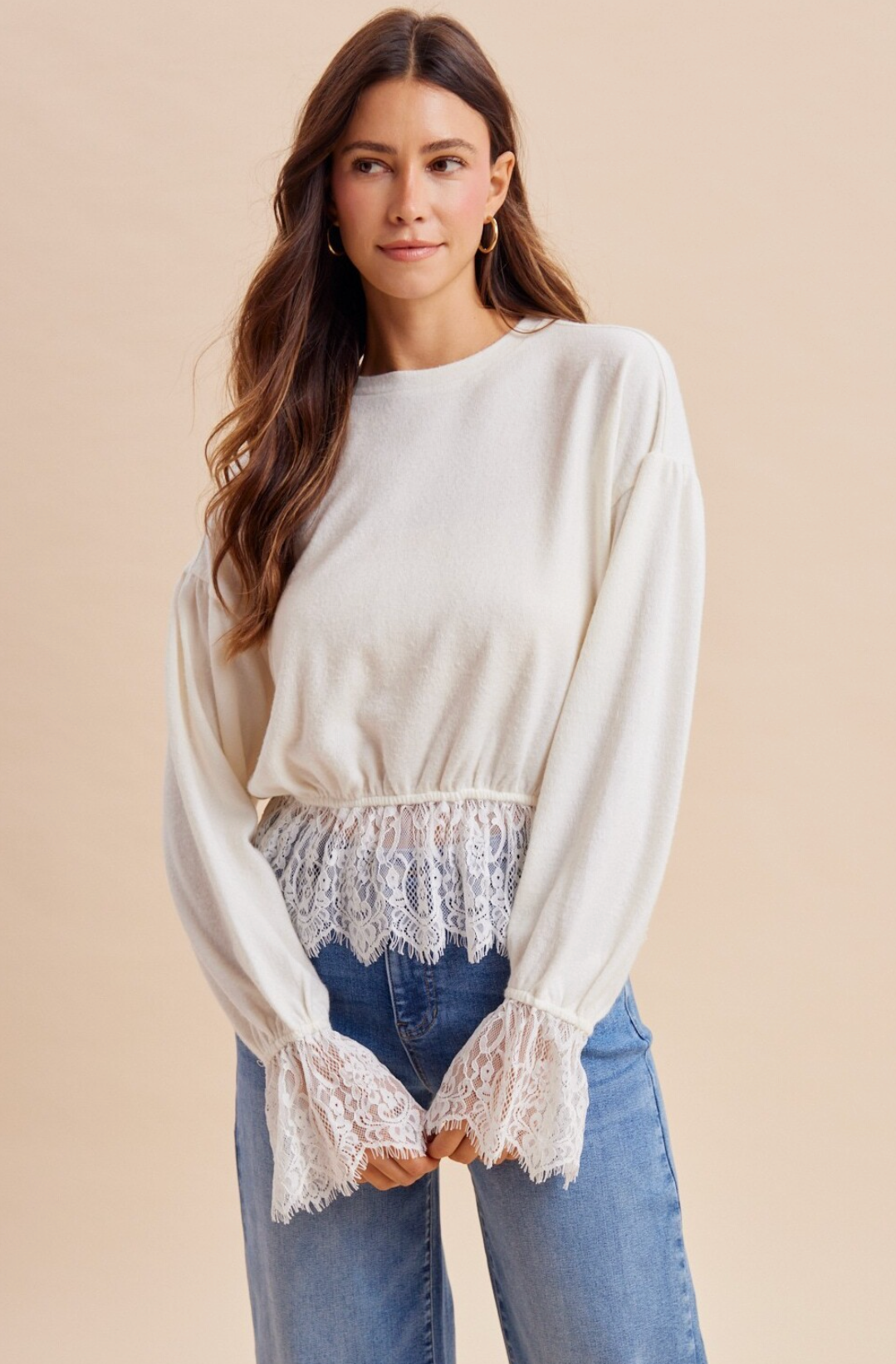 AT10296W Scallop Lace Knit Top White