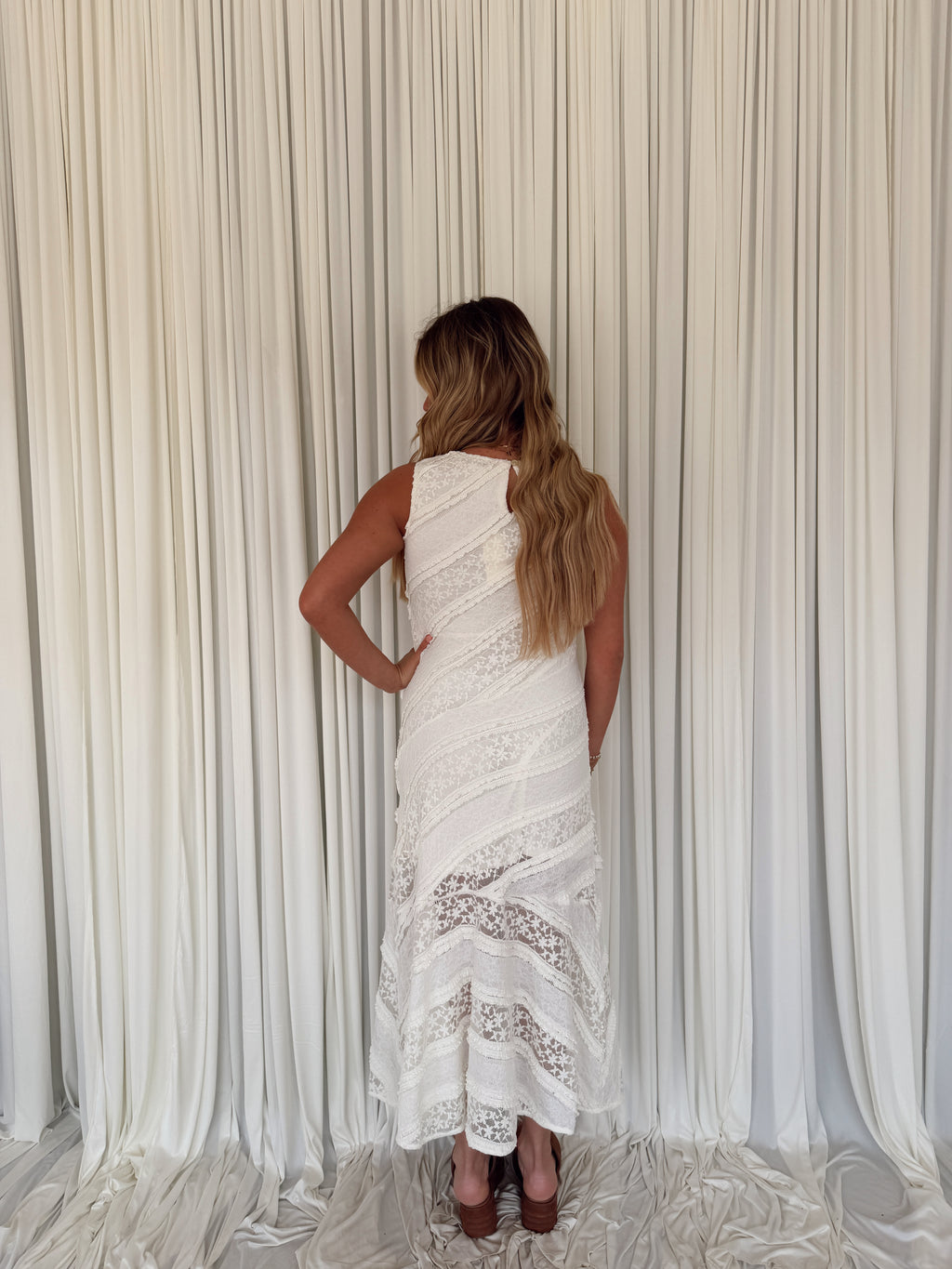 Floral Lace Sleeveless Maxi Dress