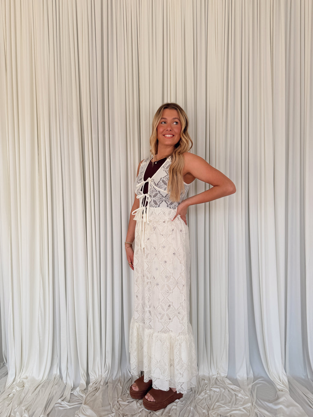 Floral Lace Sleeveless Maxi Top