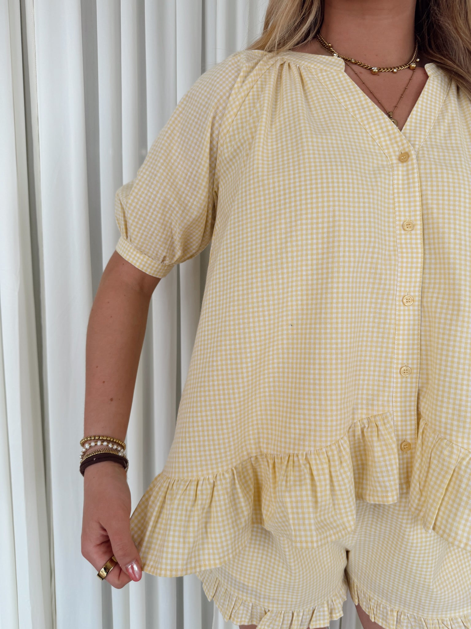 Gingham Hi-Low Blouse with Puff Sleeves