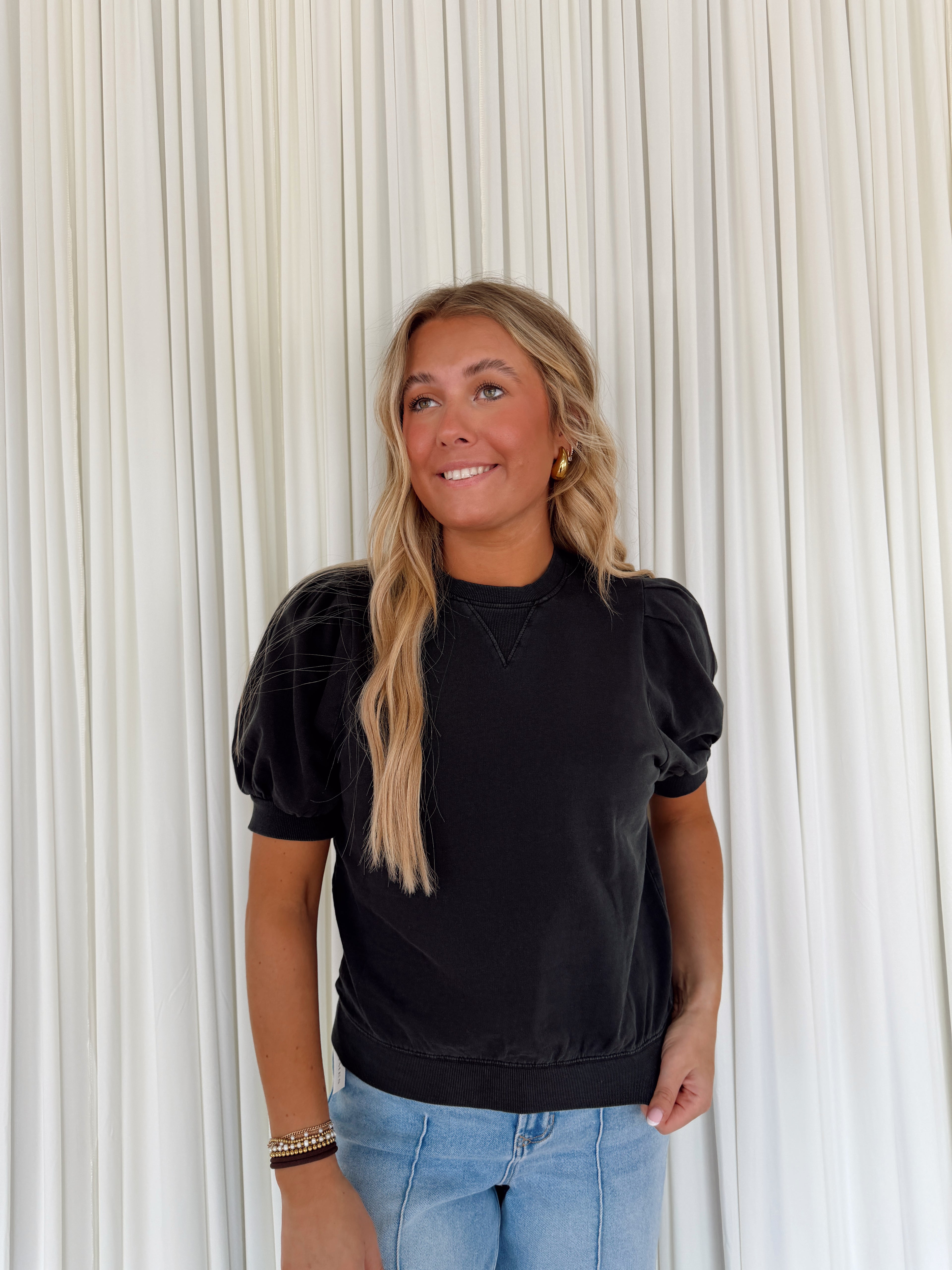 Puff Sleeve Crew Neck Top
