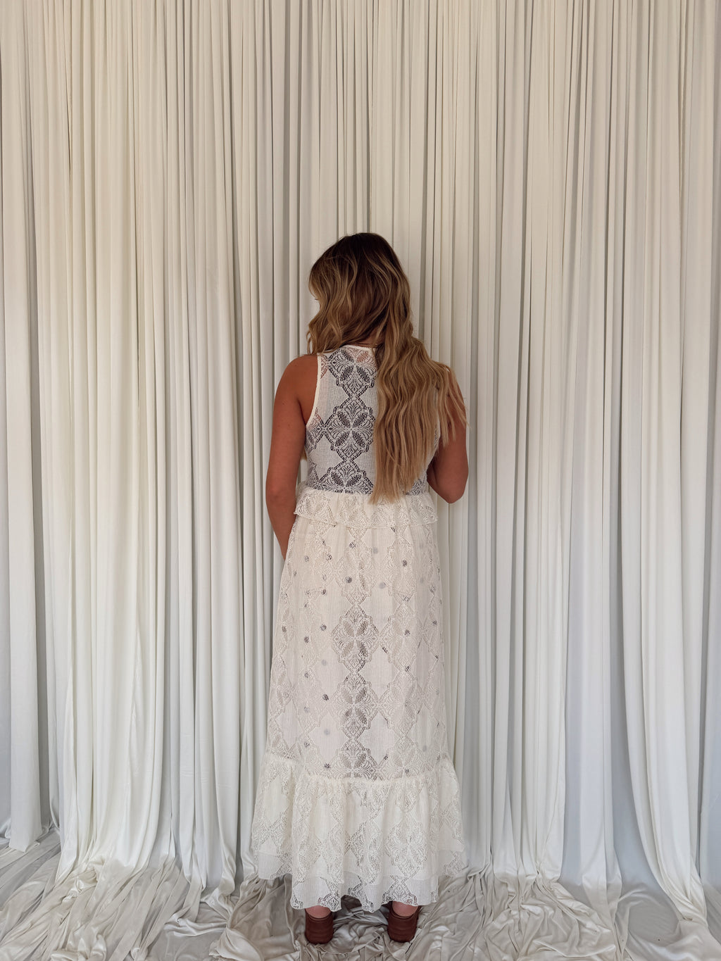 Floral Lace Sleeveless Maxi Top