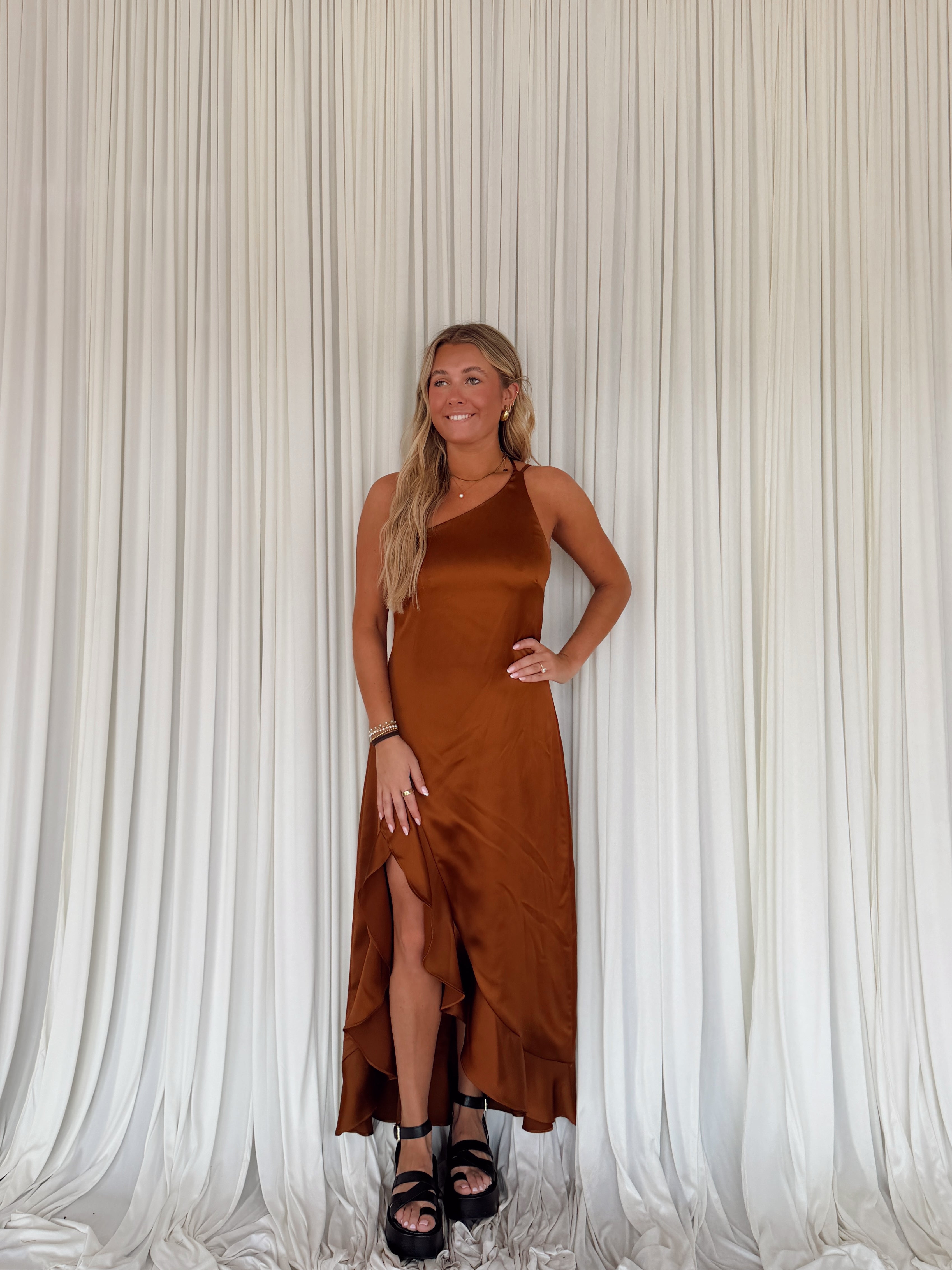 The Mindy Dress – Seven & James