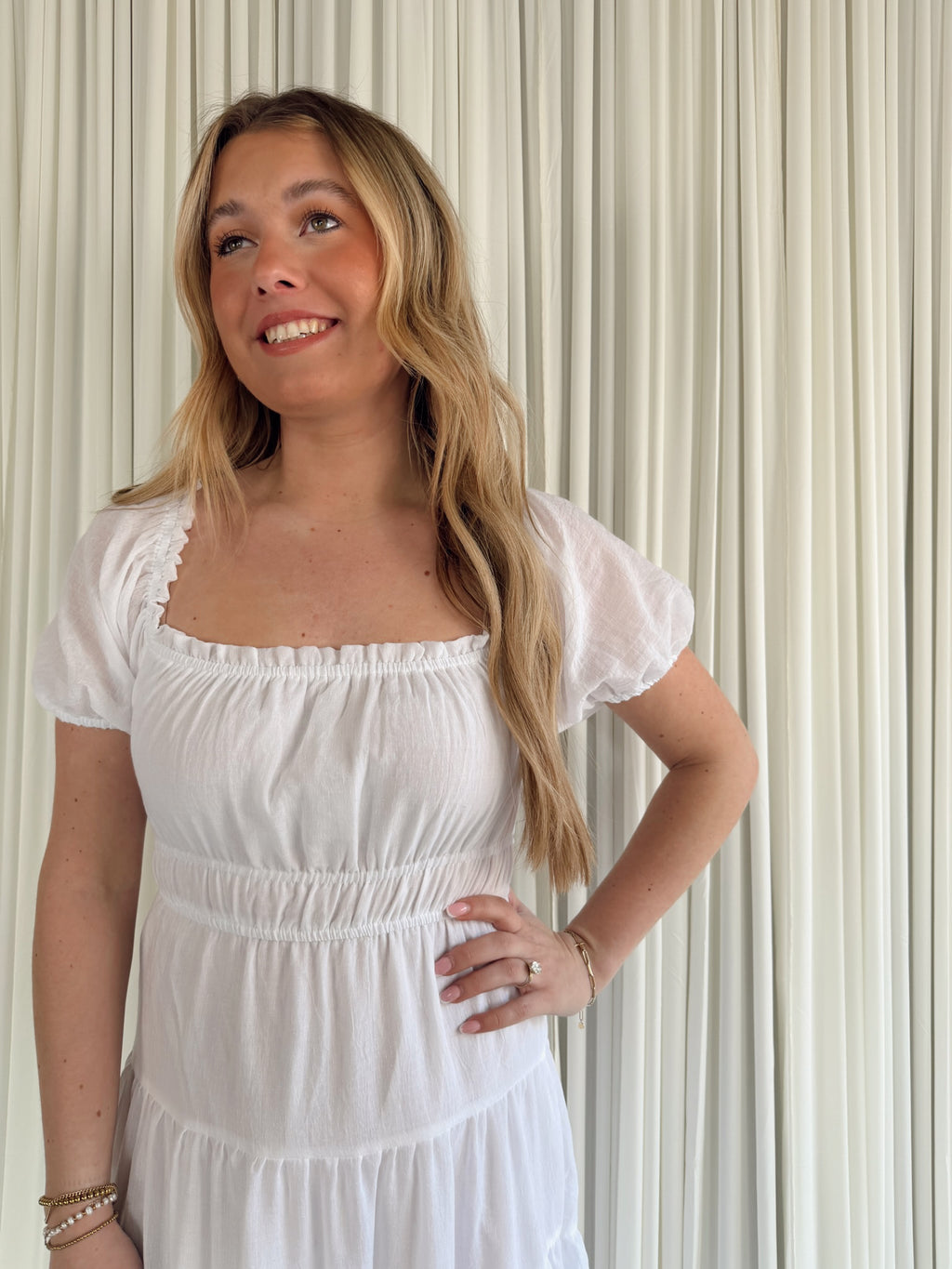 White Bubble Sleeve Elastic Waist Maxi Dress