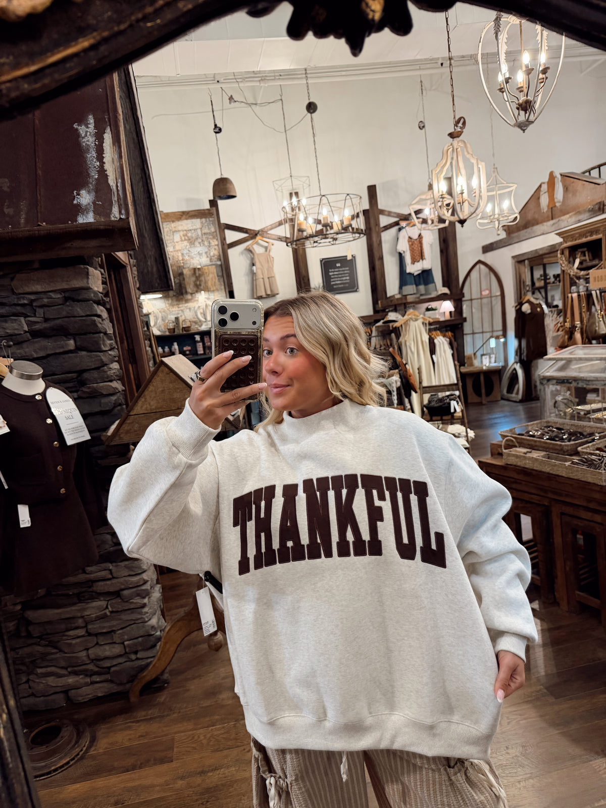 IT2594E-THANKFUL Thankful Oversized Sweatshirt