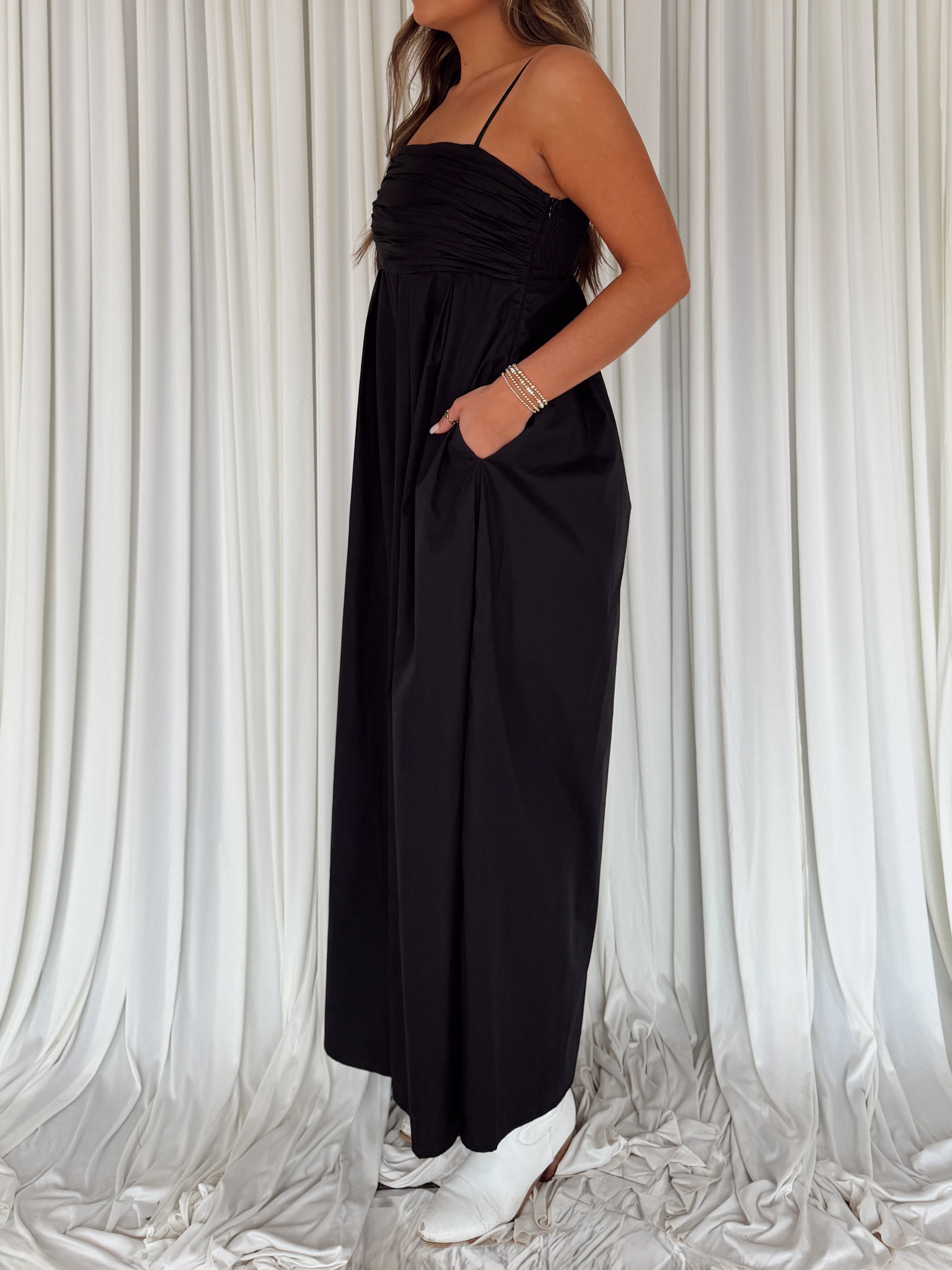 Solid Ruched Sleeveless Jumpsuit