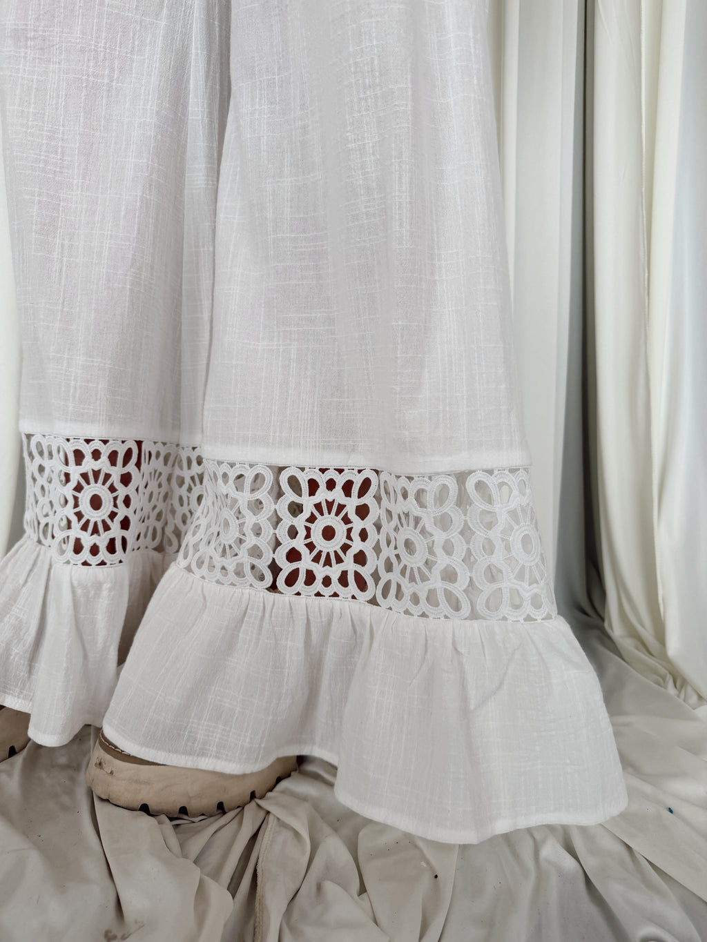Lace Wide-Leg Ruffle Hem Pants