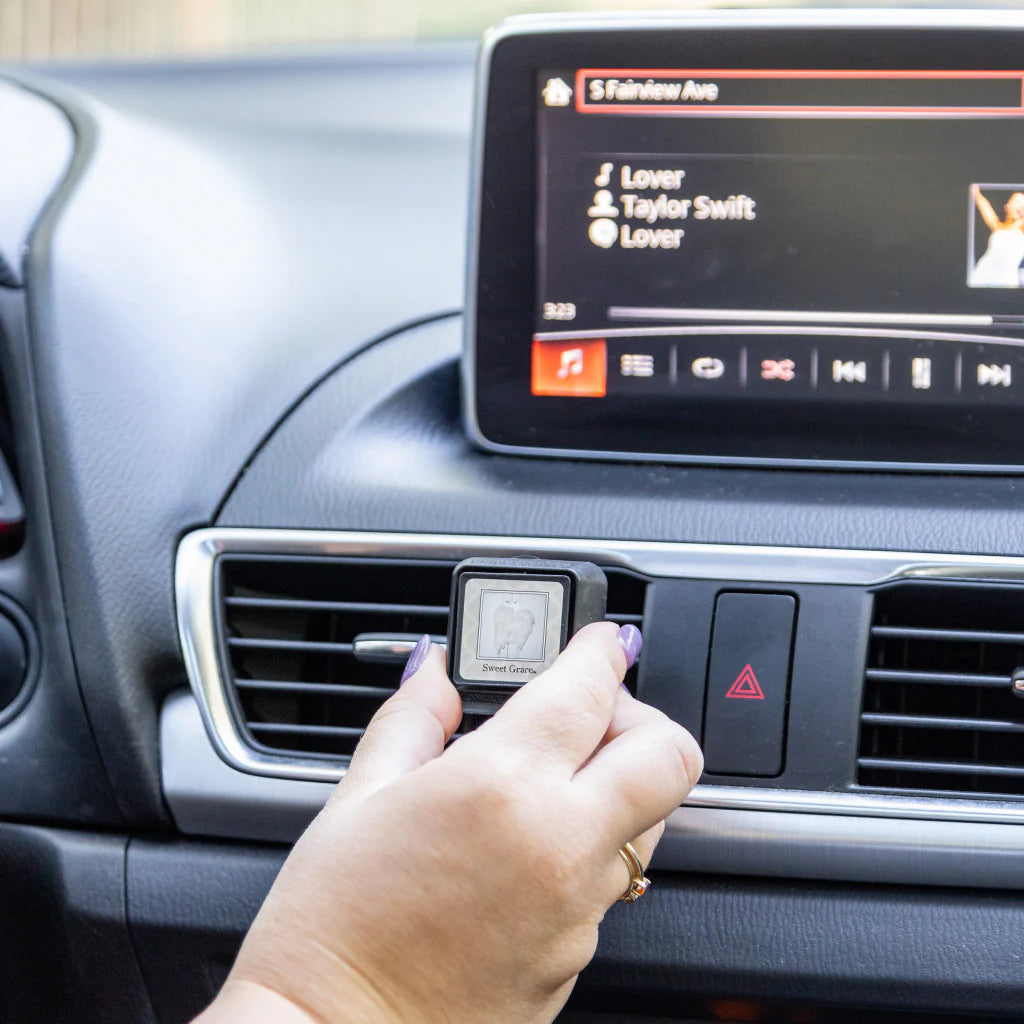 Sweet Grace Auto Vent  Clip